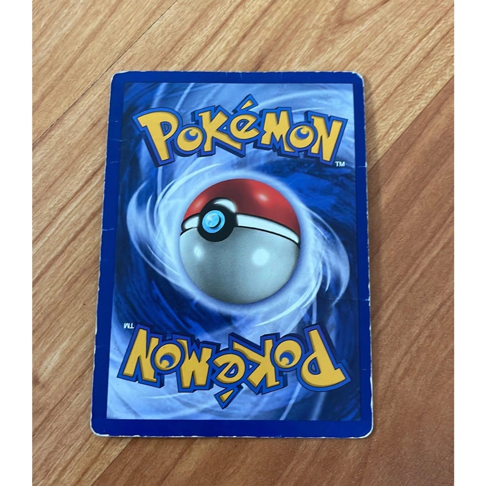 Machop Pokemon Card Good Condition - Picture 2 of 2